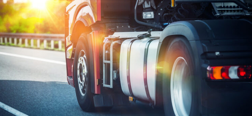 Alteração em eixo traseiro de caminhão aumenta risco de acidentes