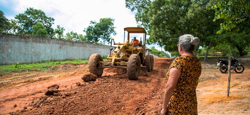 Prefeitura de Timon vai recuperar estradas vicinais do povoado Campo Grande